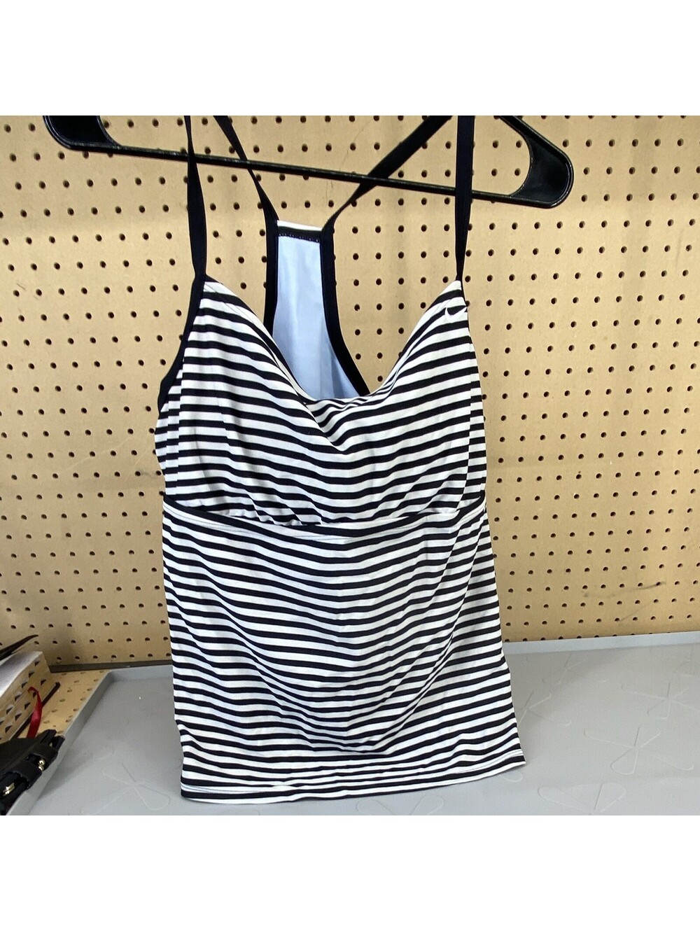 Nike Women's Swim 1X Striped Tankini Top